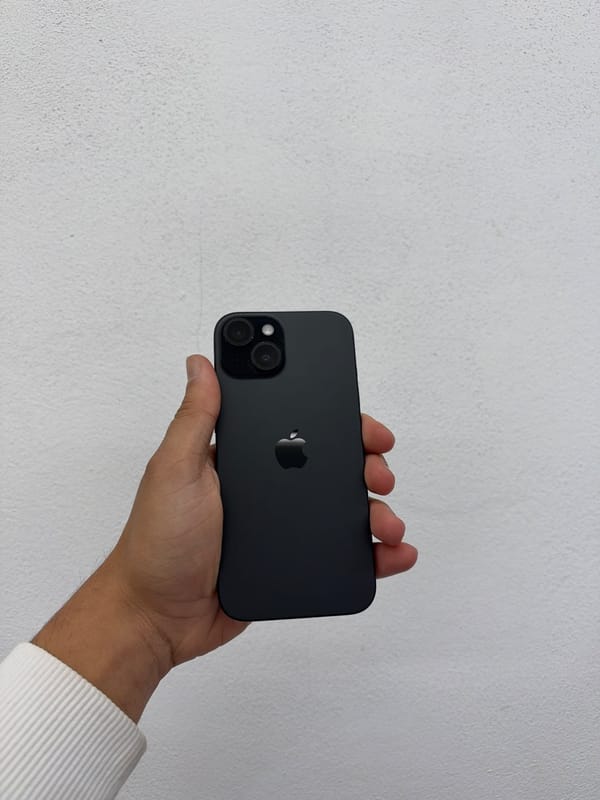 iPhone 15 128GB – foto 1