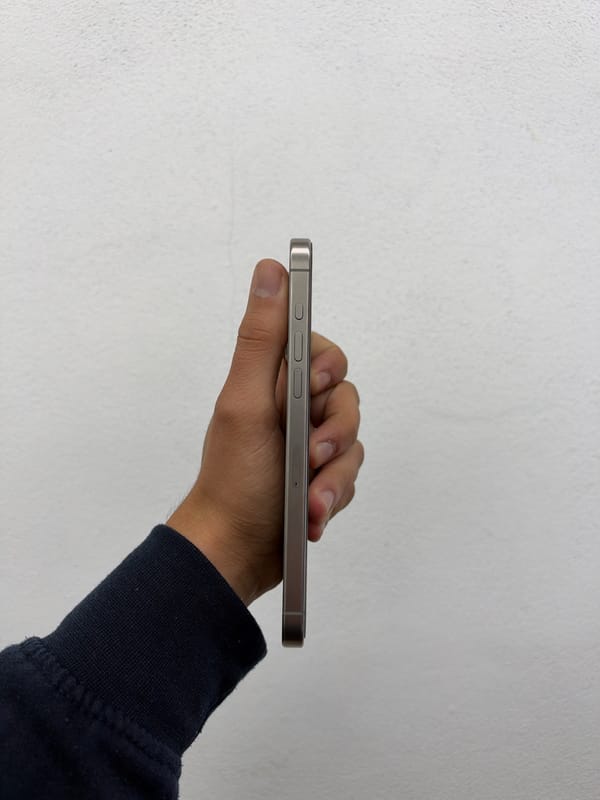 iPhone 15 Pro Max 256GB – foto 3
