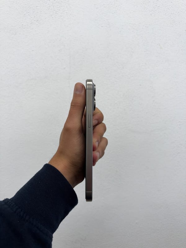 iPhone 15 Pro Max 256GB – foto 4